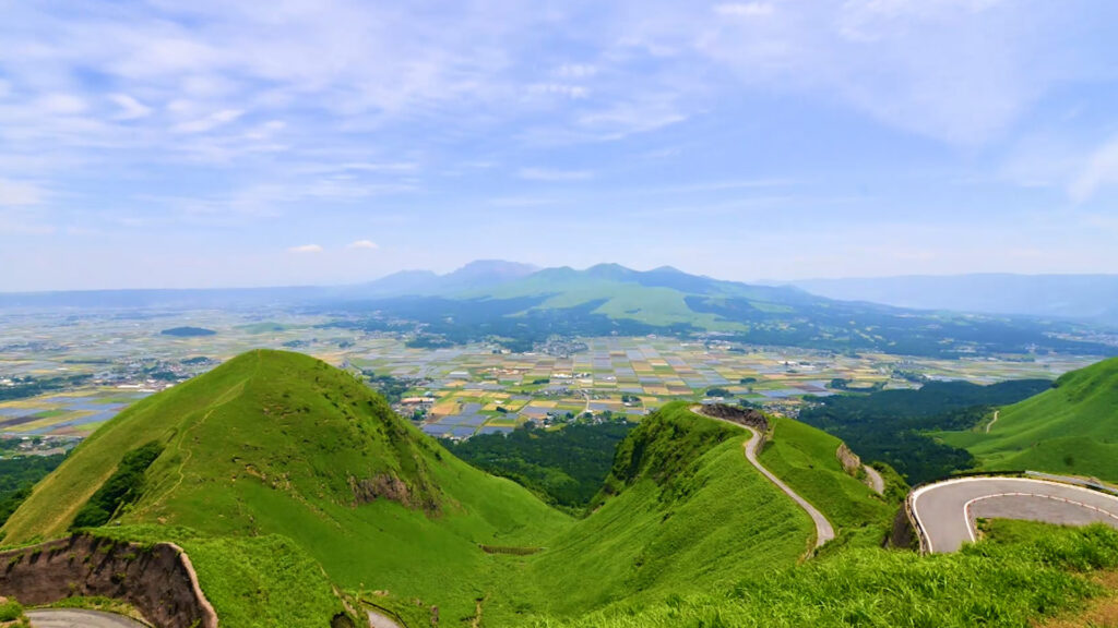 阿蘇山 カルデラ