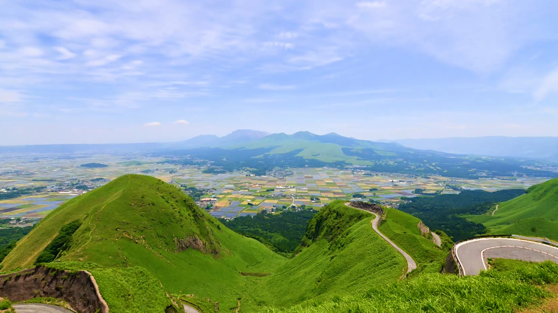 阿蘇山 カルデラ